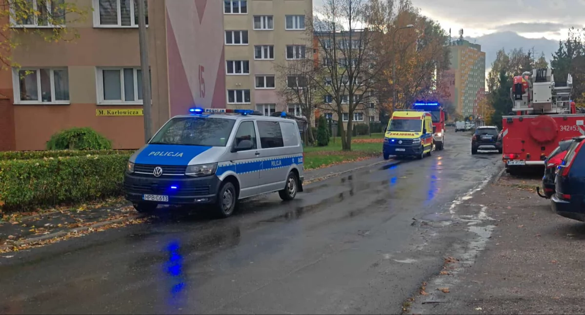 Seniorka groziła, że wysadzi budynek. Trafiła do szpitala w Bolesławcu