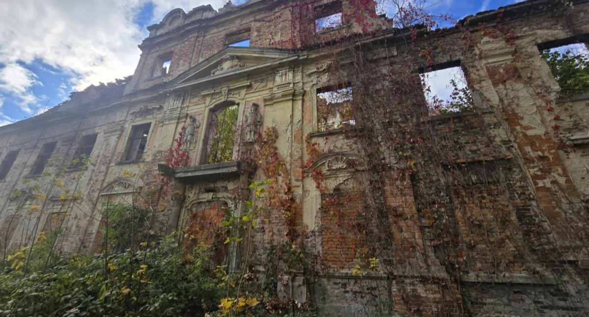 Tajemnicze Karkonosze - Parchów i barokowy klejnot, który umiera w ciszy