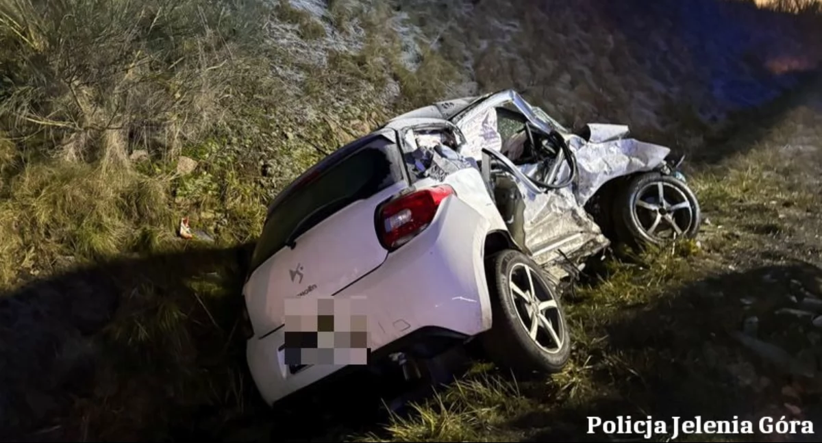 Śmiertelny wypadek na obwodnicy Maciejowej. Nie żyje 46-letnia kobieta