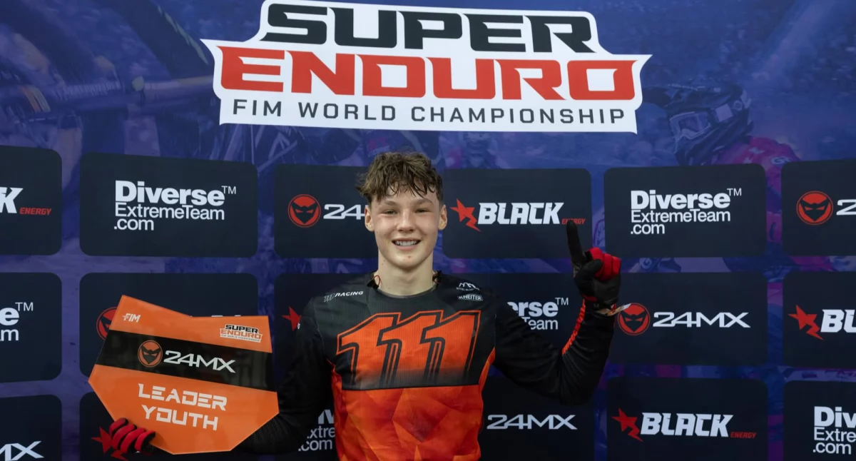 Wojtek Walczak w pierwszej rundzie Mistrzostw Świata FIM Super Enduro nie miał sobie równych