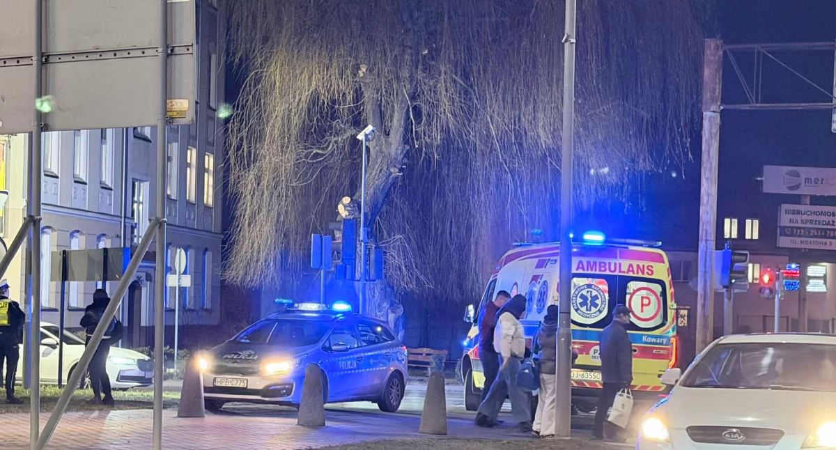 Potrącenie dziecka na przejściu przy Nowym Rynku. Chłopiec trafił do szpitala.