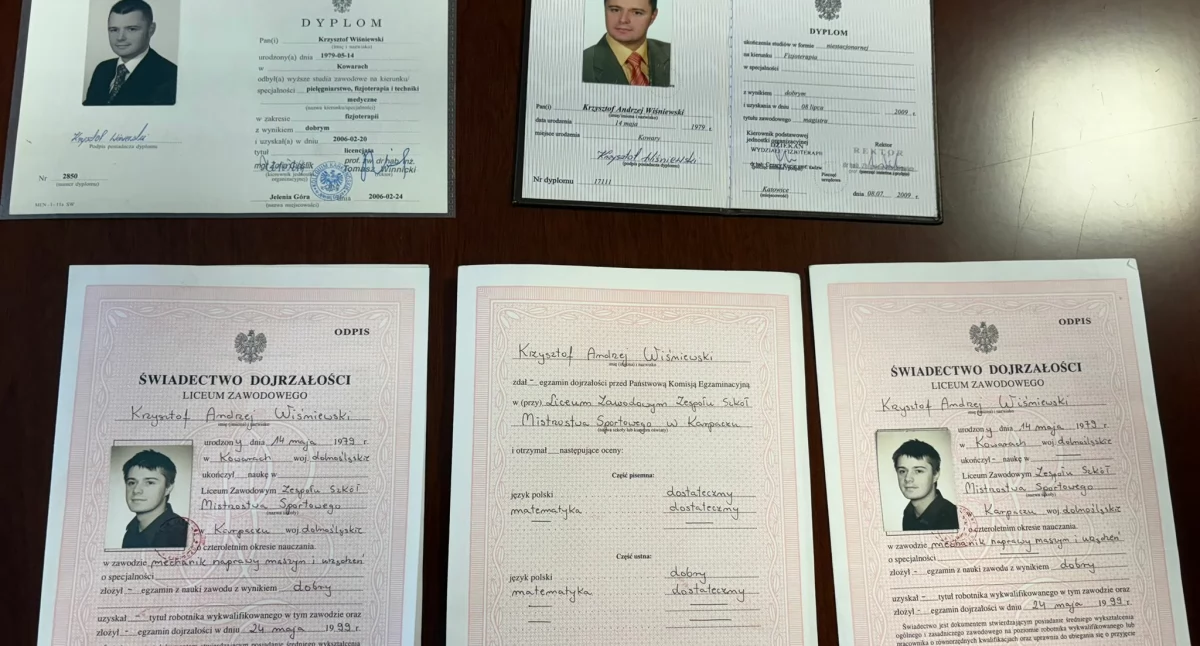 Starosta ujawnia dokumenty dotyczące wykształcenia.