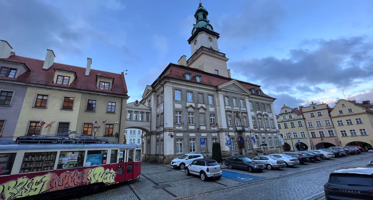 Już nie kobieta i mężczyzna, a małżonek pierwszy i małżonek drugi