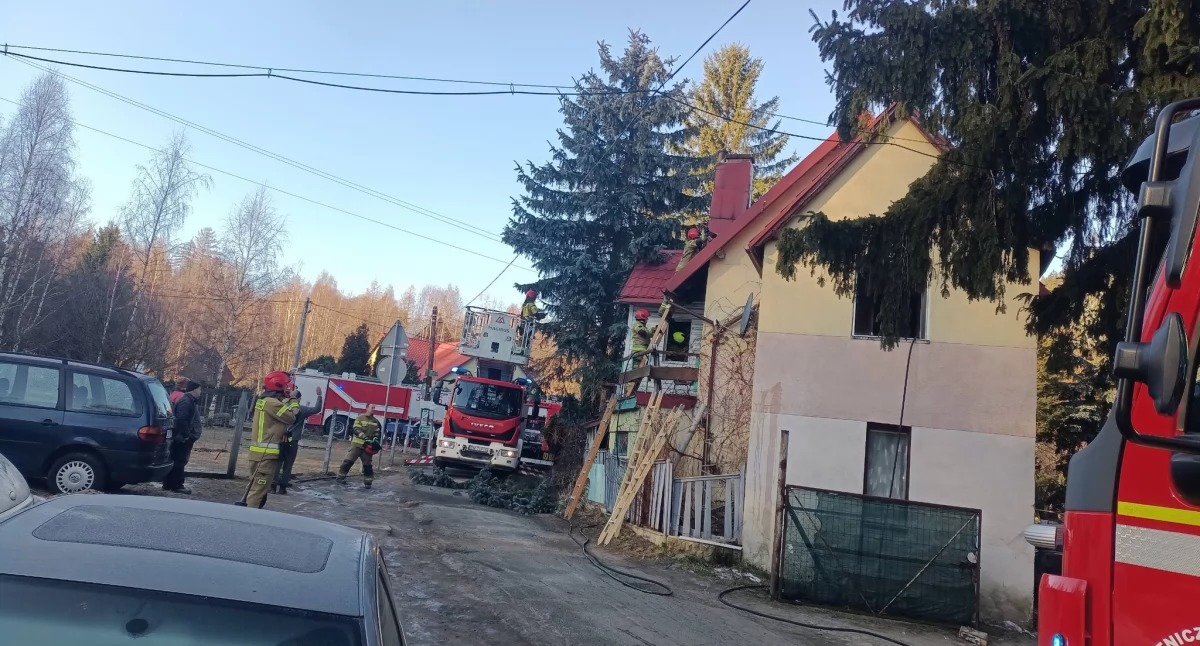 Pożar w Przesiece zaczął się od komina