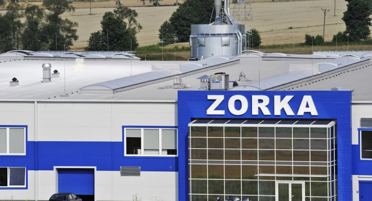 Zbiorowe wypowiedzenia w Zorce? Zarząd dementuje informacje o upadłości