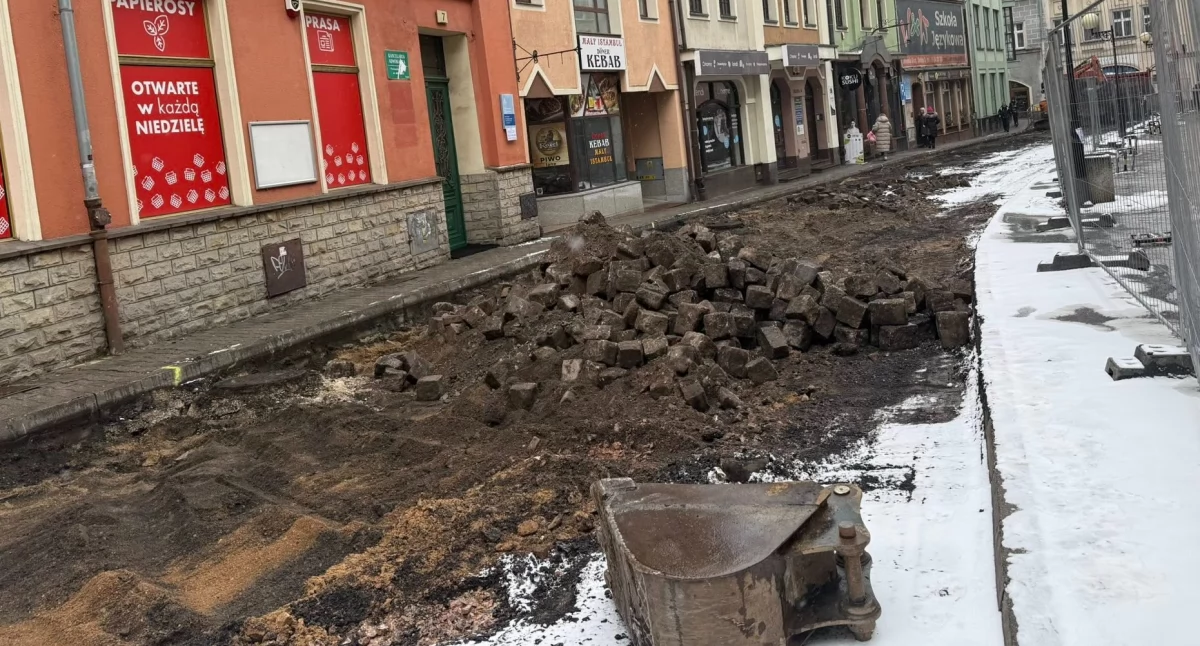 Ruszyły prace drogowe na ul. Solnej. To początek większej inwestycji w tej części miasta