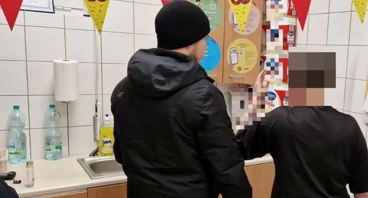 Czujny również po służbie. Policjant zatrzymał sprawczynię kradzieży w sklepie