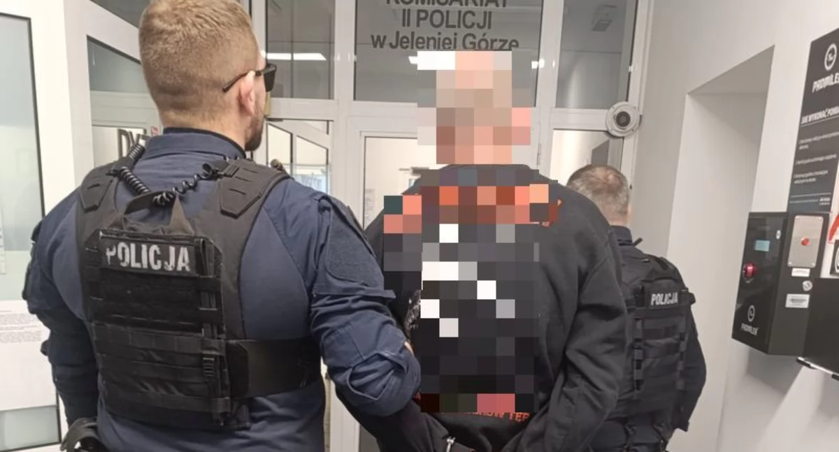 Trzymając w rękach wiatrówkę groził sąsiadom pozbawieniem życia