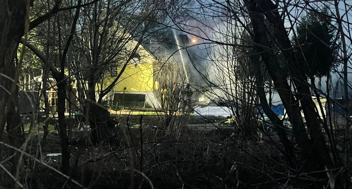 Pożar odpadów przy ulicy Warszawskiej