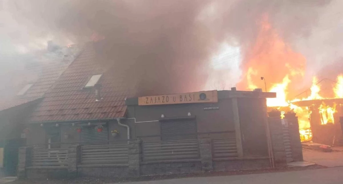 Pożar w Wolimierzu. Spłonął Zajazd u Basi - trwa zbiórka na odbudowę