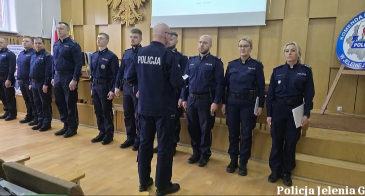Policjanci bliżej mieszkańców. Nowe posterunki w Podgórzynie i Janowicach Wielkich