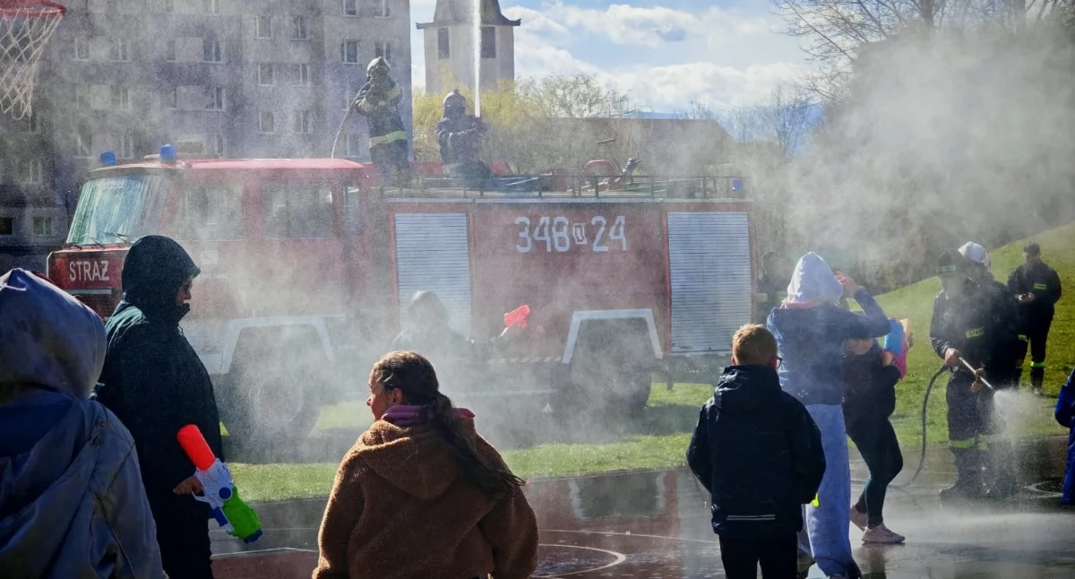 Lany Poniedziałek w Jeleniej Górze. Wielka wodna bitwa na Zabobrzu