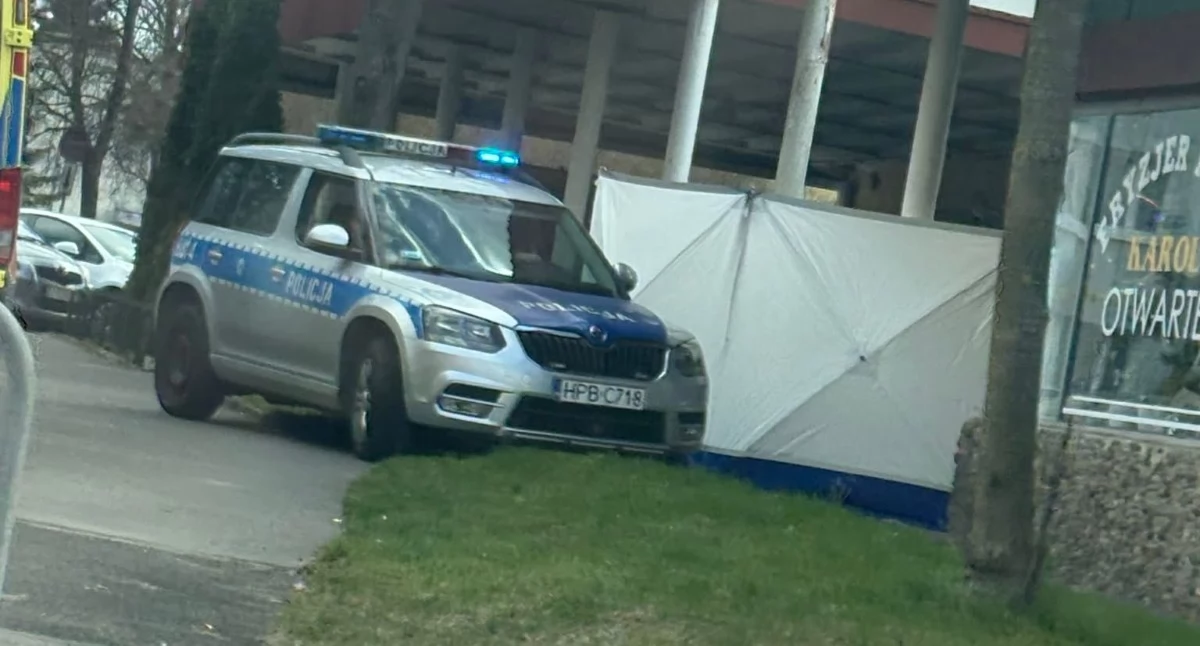 Zgon na Zabobrzu. Mężczyzna zmarł pomimo akcji ratunkowej