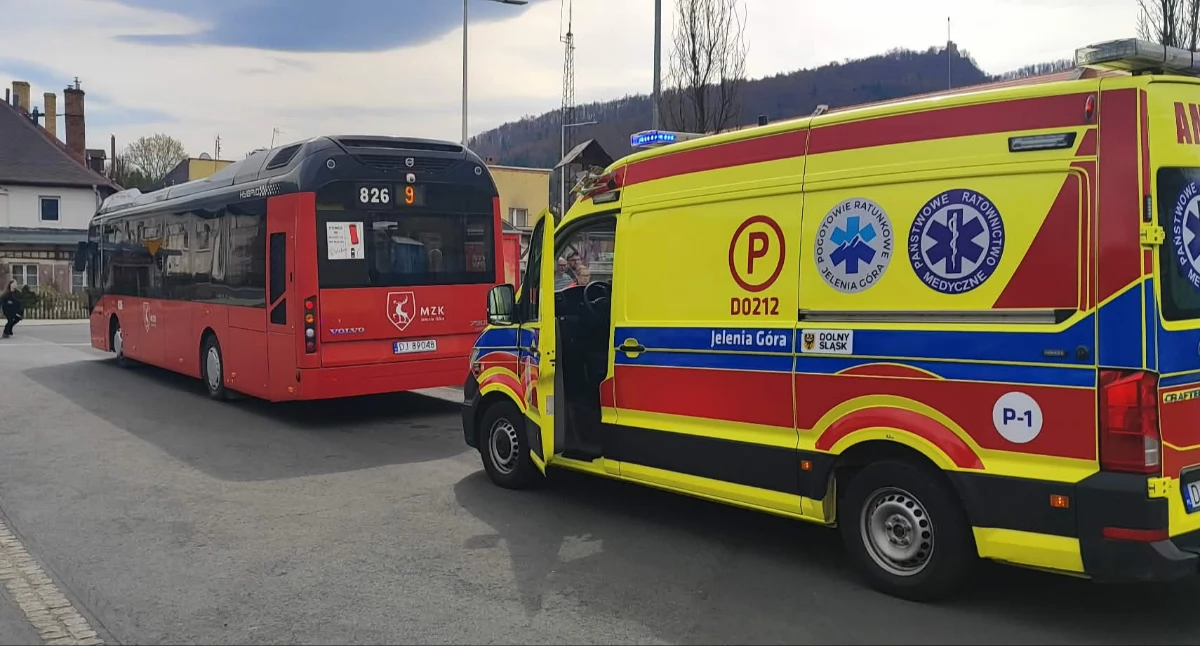 W autobusie MZK zasłabł jeden z pasażerów