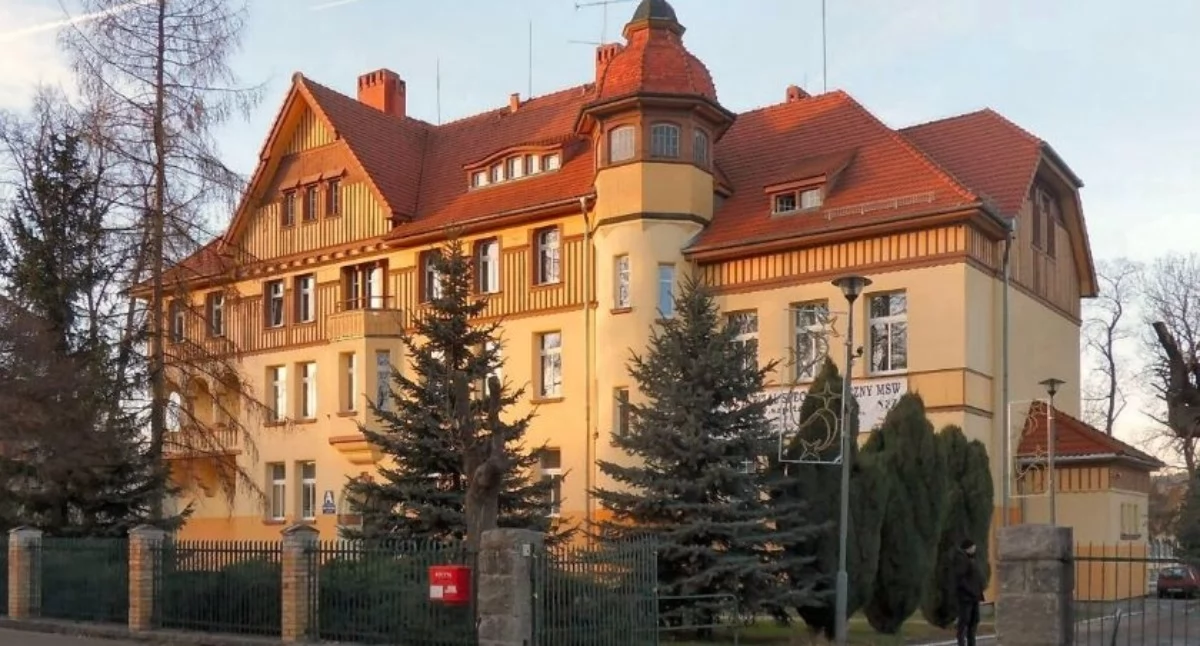 Cieplice: MSWiA chce aut z najwyższej półki. Kto za to zapłaci?