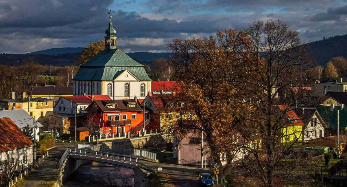 Woda znów zdatna do picia. Sanepid odwołuje ograniczenia dla wodociągu „Podgórzyn”