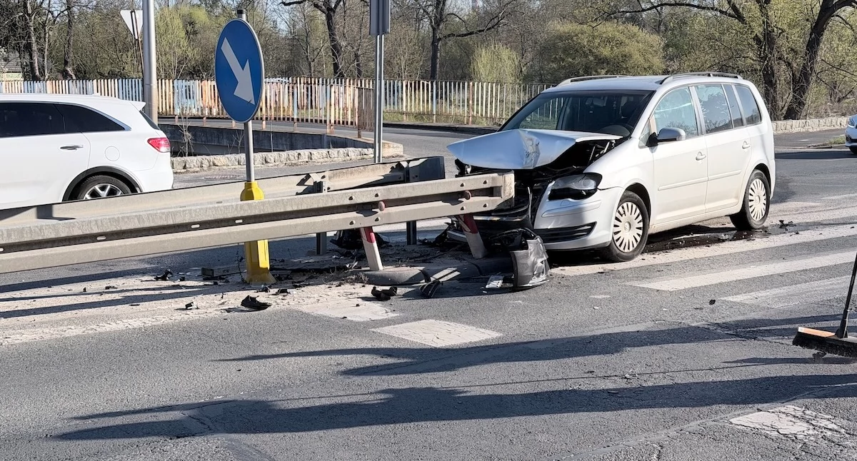 Wypadek na ulicy Wolności. Występują ogromne utrudnienia w ruchu