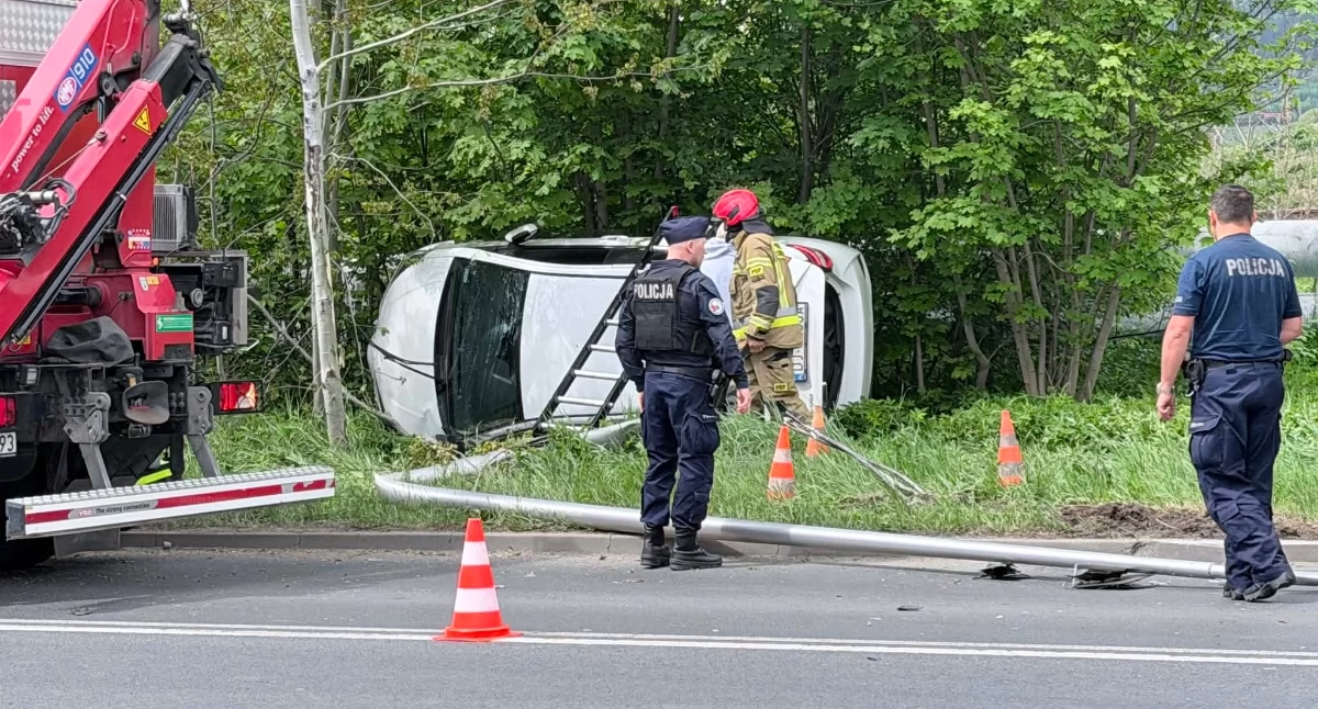 Zderzenie na Sobieszowskiej. Zablokowany pas w stronę Szklarskiej Poręby