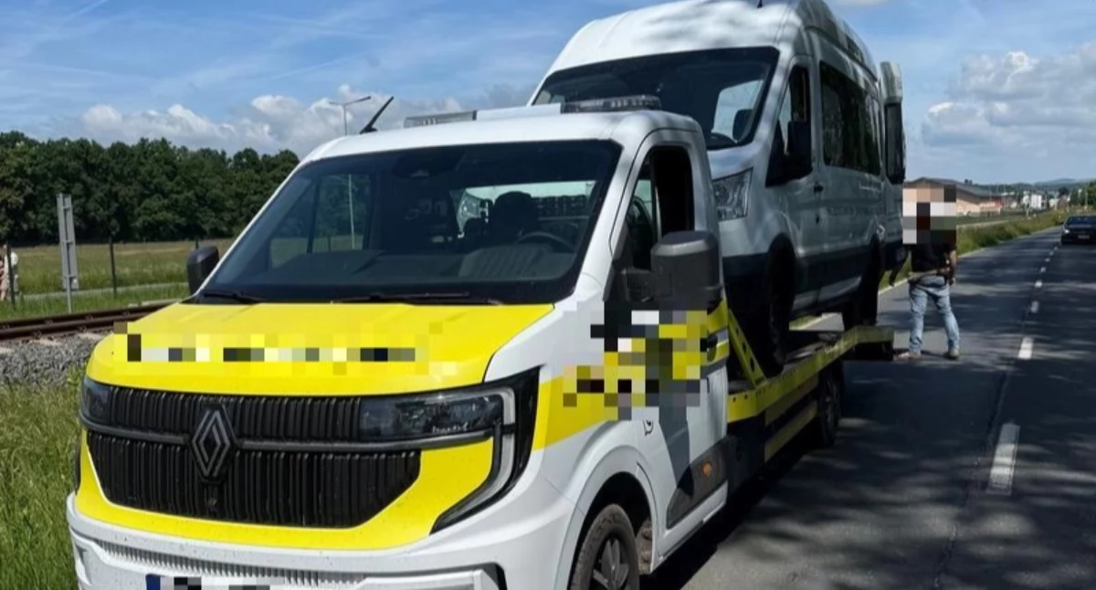 220 kilogramów nielegalnego tytoniu przejęte w Mysłakowicach. Straty państwa są potężne