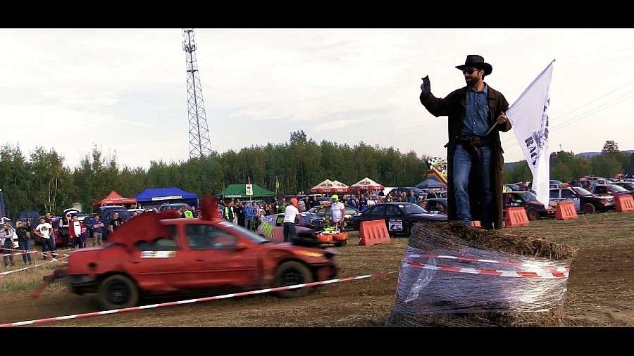 Wrak Race Karkonosze z Chuckiem Norrisem (VIDEO)