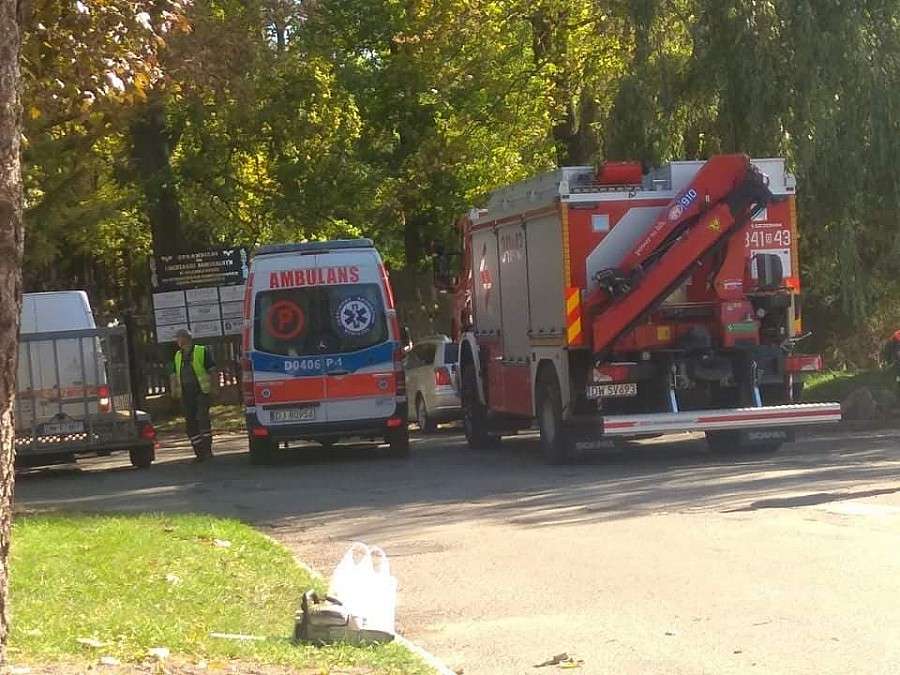 Ulatniający się gaz przy ul. Mickiewicza. Dwie osoby ewakuowane.