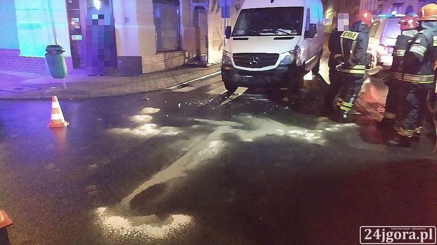  Spowodował wypadek i próbował uciekać.