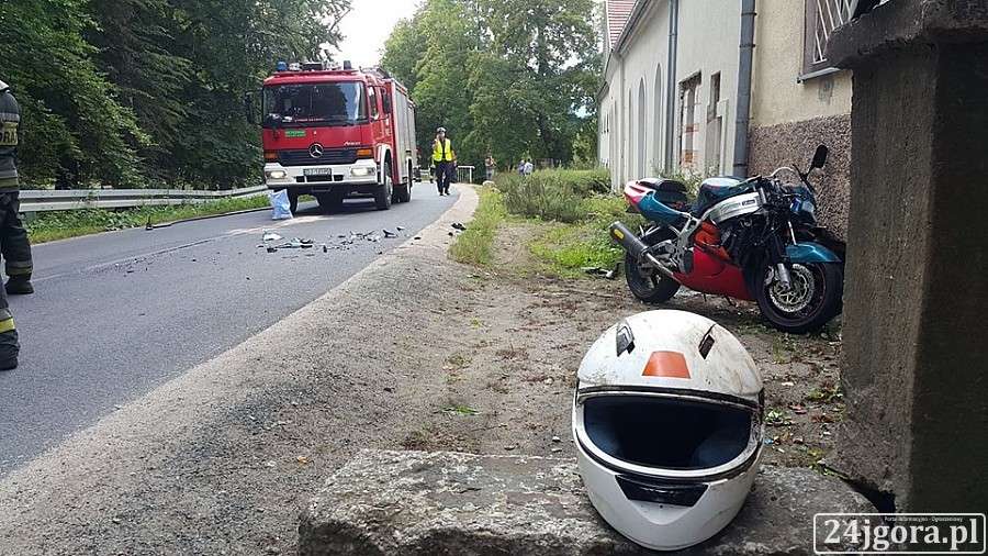 Zderzenie auta z motocyklem