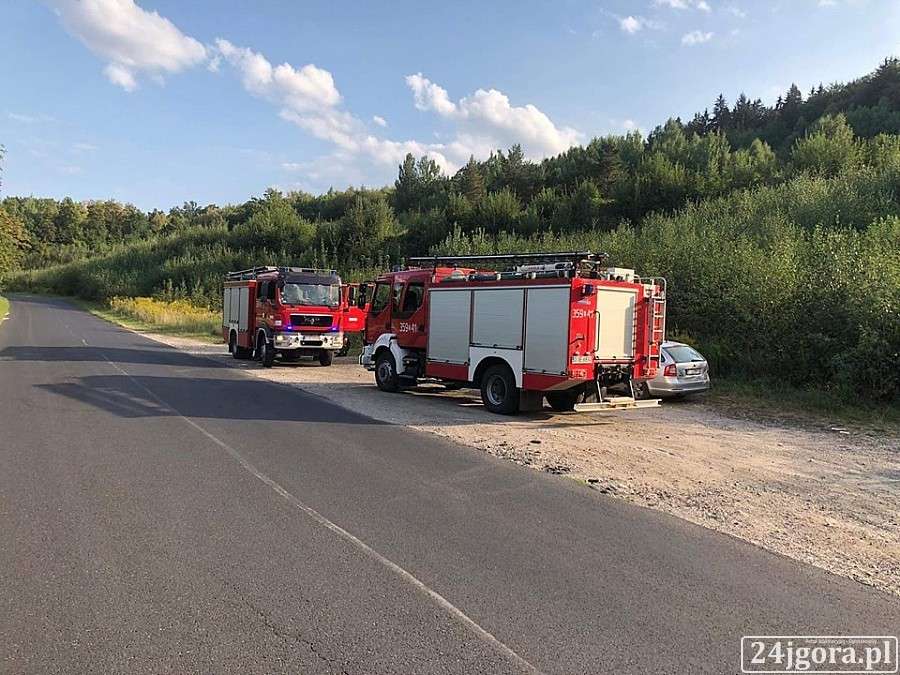 Niebezpieczne plamy oleju w Szklarskiej Porębie