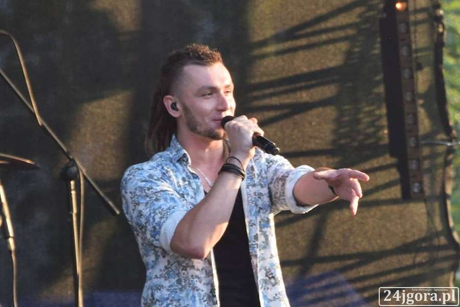 Szklarska Poręba : Koncert jakiego tu nigdy nie było. Kamil Bednarek i wakacyjny luz.