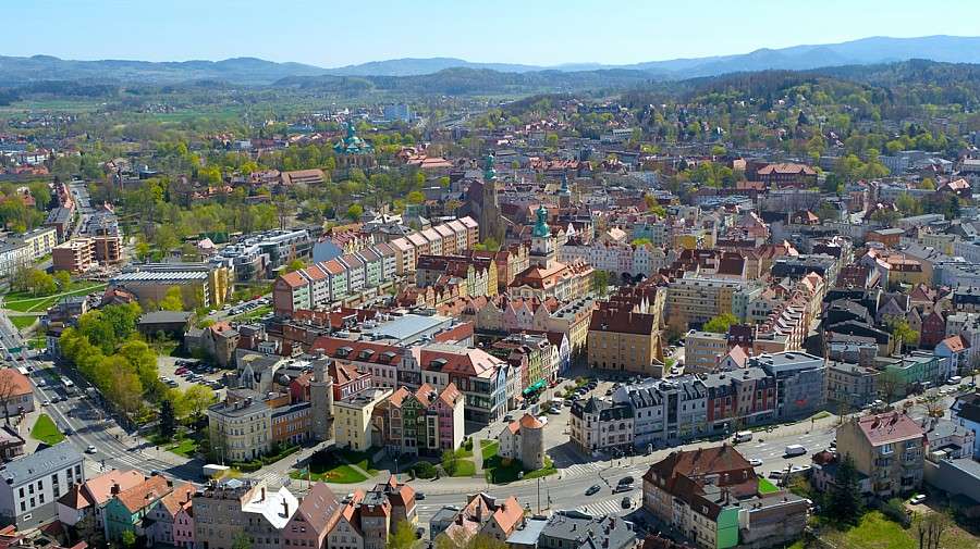 Kotlina Jeleniogórska i Dolina Bobru na kapitalnych zdjęciach z drona!
