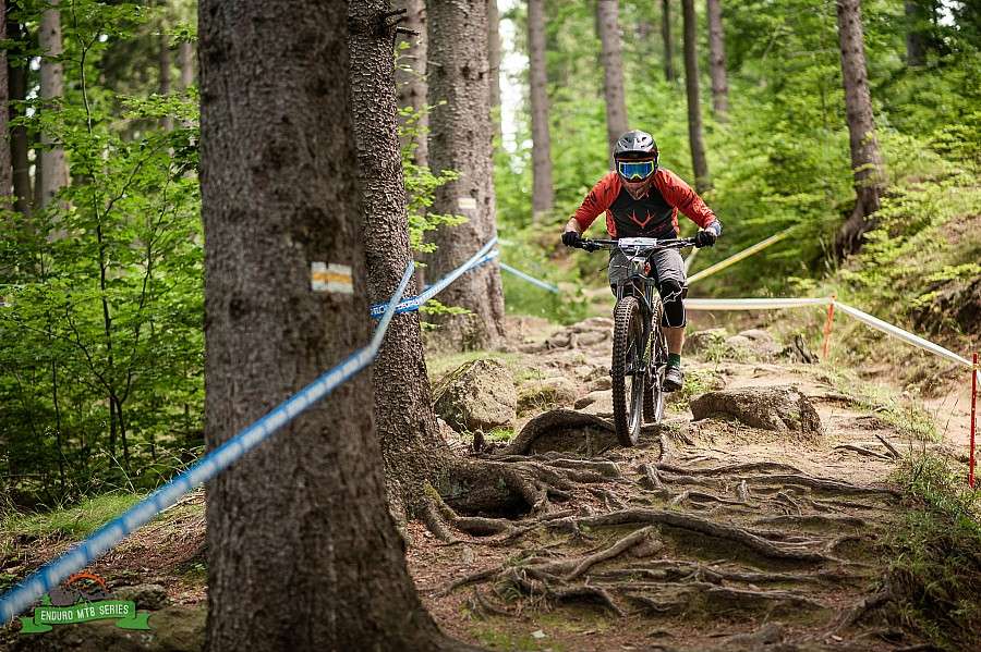 Rowerowy weekend enduro w Przesiece