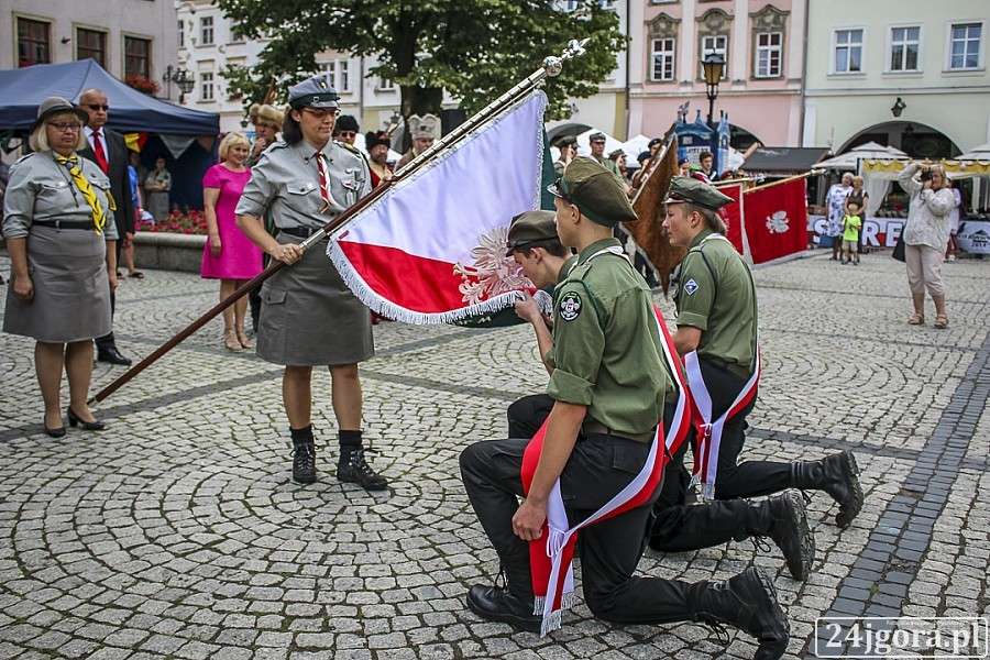 Wielkie harcerskie święto na Placu Ratuszowym