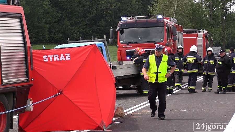 Tragiczny wypadek na trasie Jelenia Góra - Gryfów. Nie żyją dwie osoby