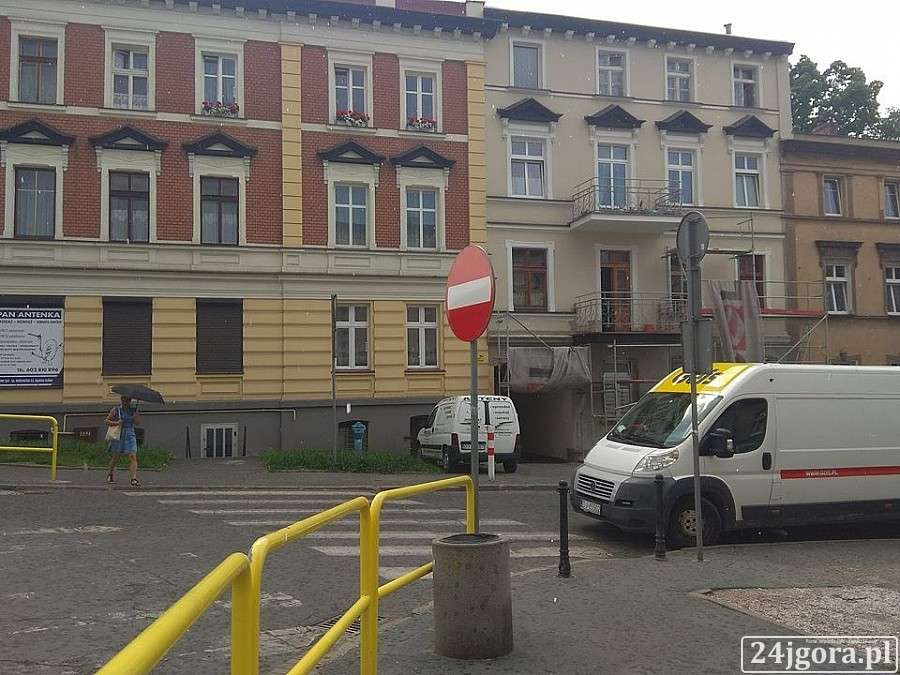 Od dziś ulica Traugutta jest jednokierunkowa