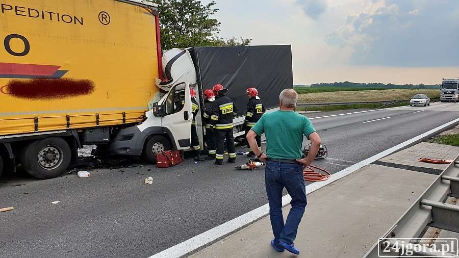 Śmiertelny wypadek na A4 Jelenia Góra - Wrocław. 