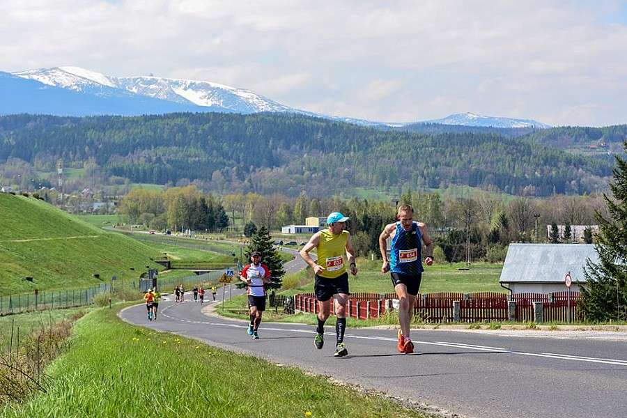 VI Półmaraton Jeleniogórski i Dziesiątka Staropolanki. Jeszcze można dołączyć!