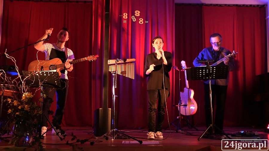 Piechowice : Koncert A.M.A Trio z okazji Dnia Kobiet (VIDEO)