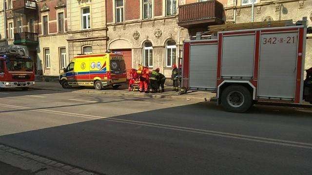 Zatrucie tlenkiem węgla. Mężczyzna walczy o życie