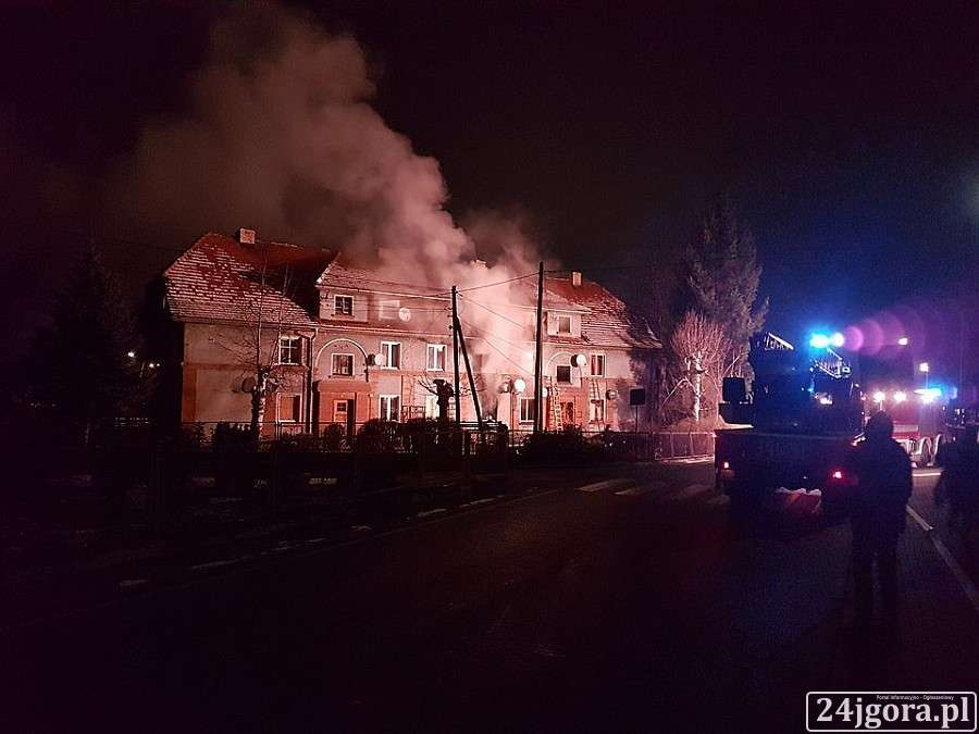 Matka trójki dzieci które zginęły w pożarze aresztowana!