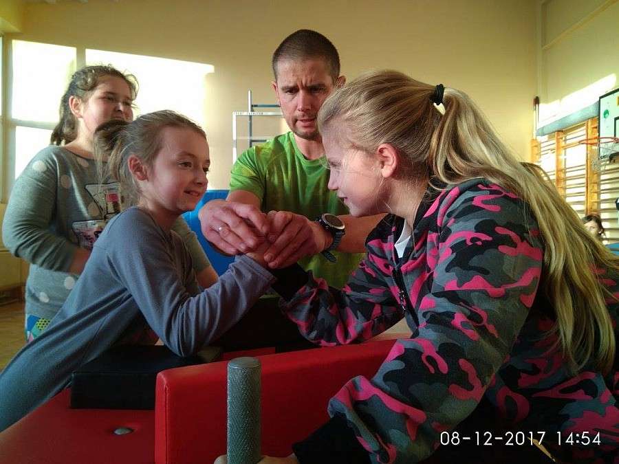 ArmWrestling w SP8