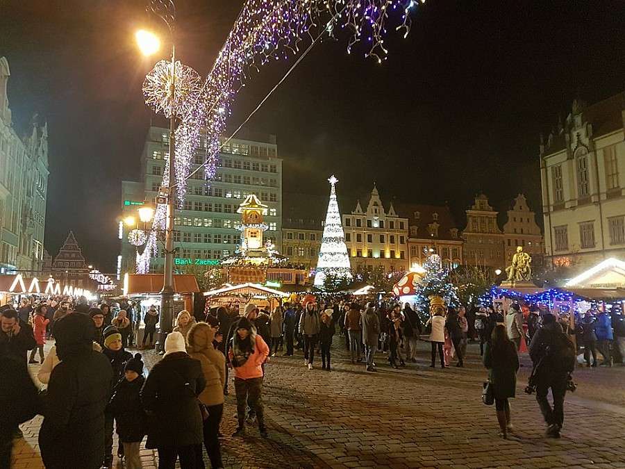 Magia Świąt na Jarmarku Bożonarodzeniowym we Wrocławiu