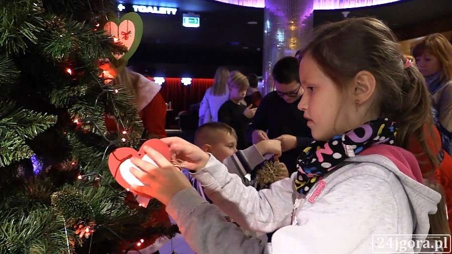 I Ty możesz podarować dzieciom świąteczną radość! (VIDEO)