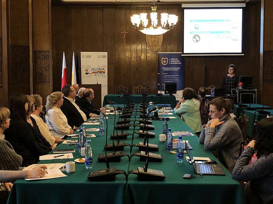 Dyskutowali o priorytetach zdrowotnych mieszkańców województwa dolnośląskiego