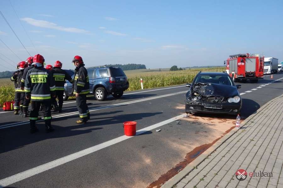 Pisarzowice: Zderzenie trzech aut