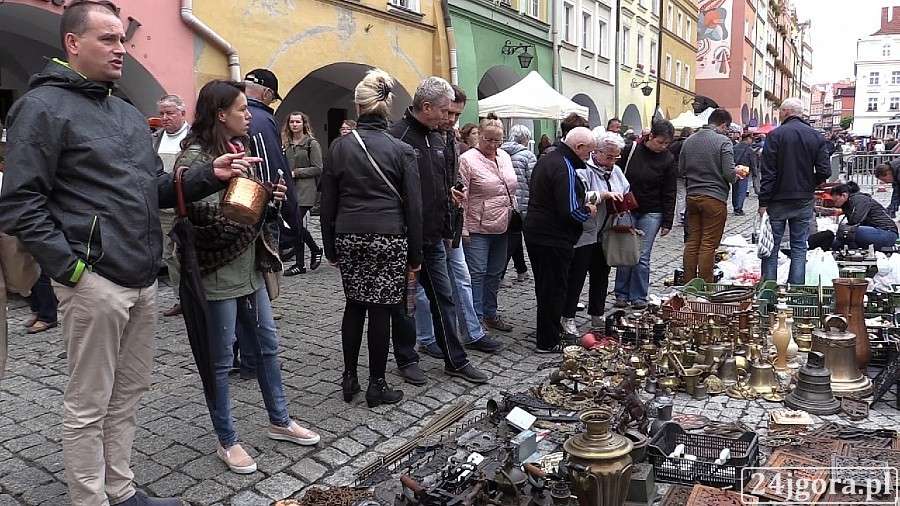 Za nami pierwszy dzień Jarmarku Staroci i Osobliwości (VIDEO)