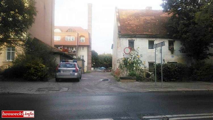 Policjanci i prokuratorzy badają przyczyny śmierci 41-letniej Haliny K