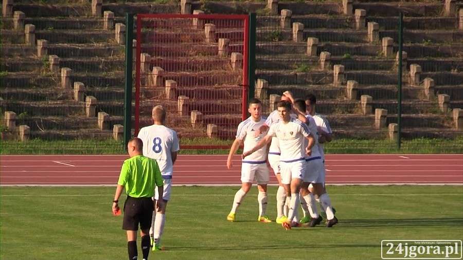 Karkonosze remisują z Apisem (VIDEO)