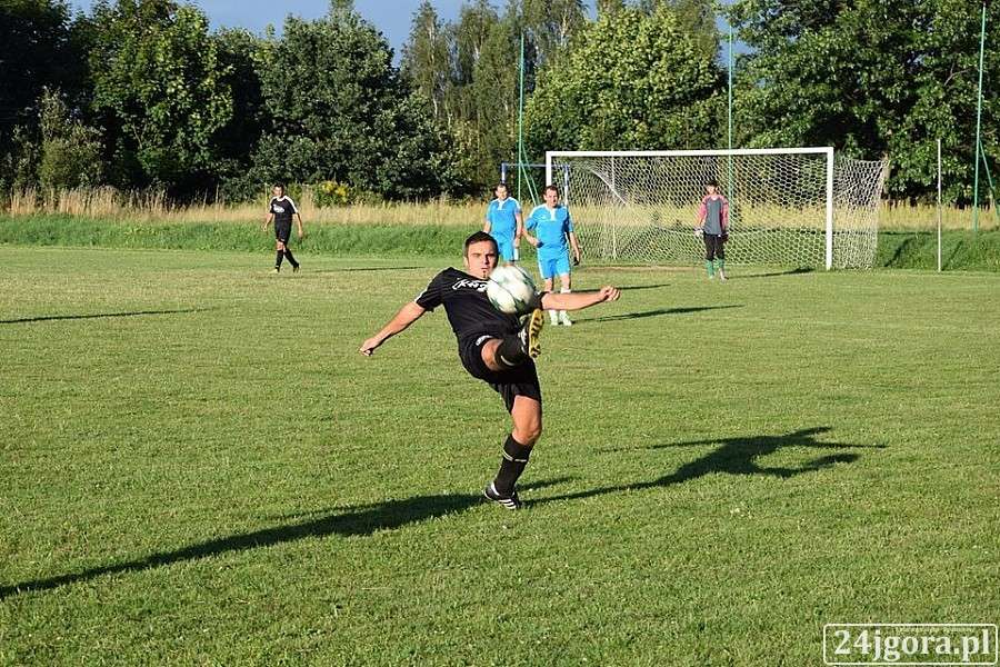 Gładki awans Woskara Szklarska Poręba
