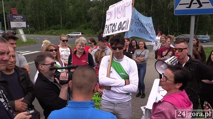 Manifestacja przy Schronisku dla Małych Zwierząt!