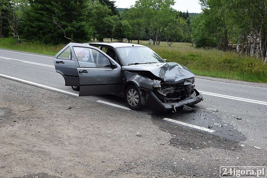 Zderzenie na Rozdrożu Izerskim